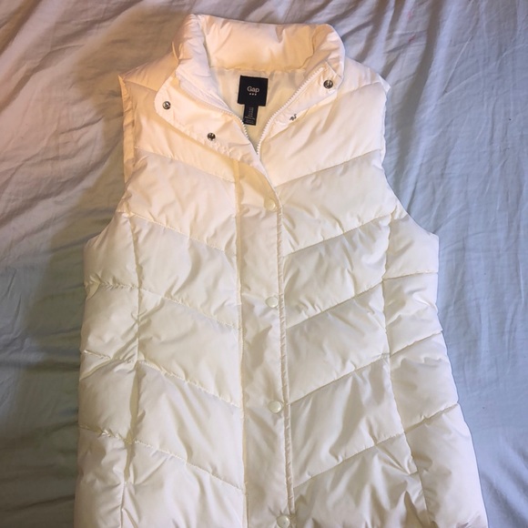 GAP Jackets & Blazers - Gap Puffer Vest